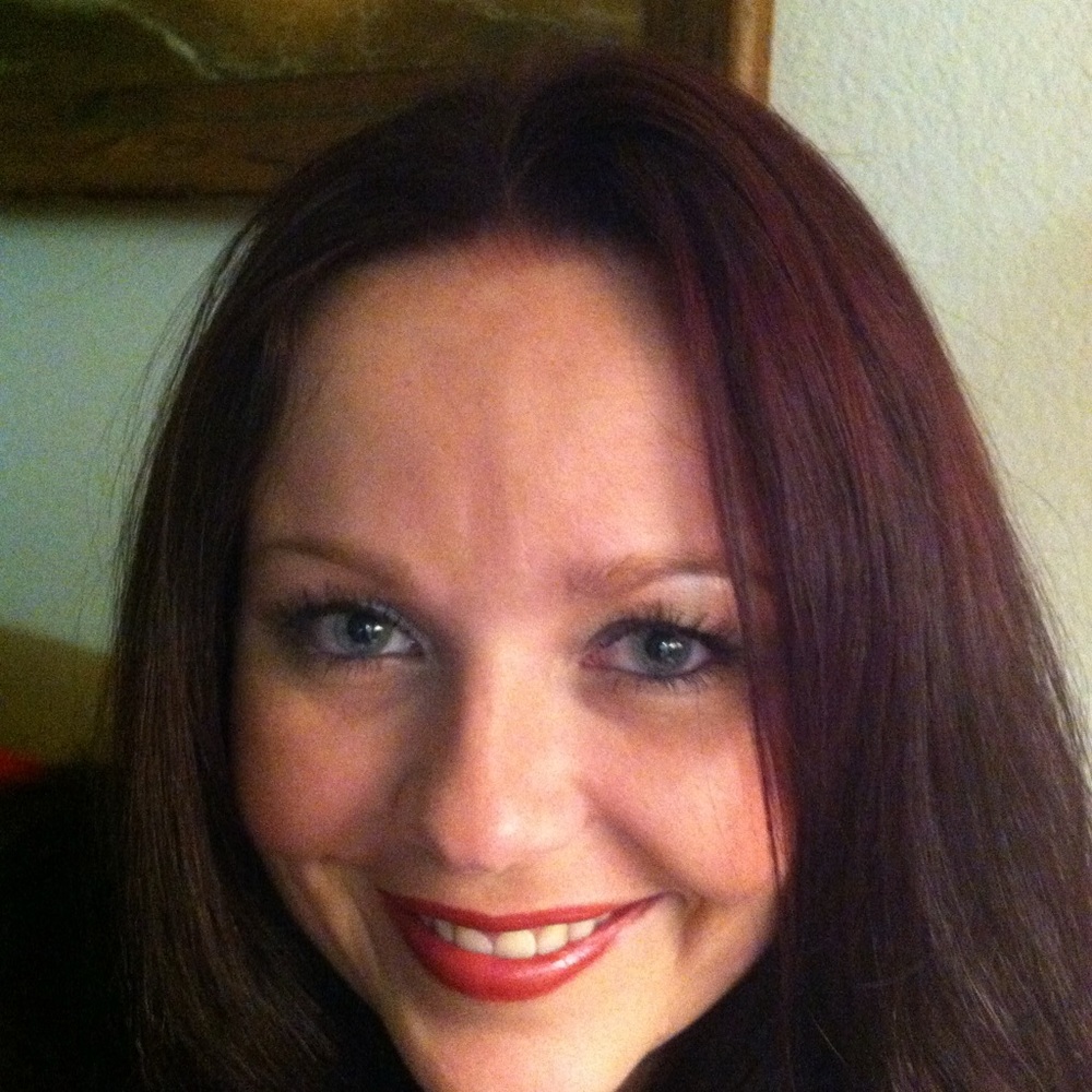 Meet your Posher, Makaela